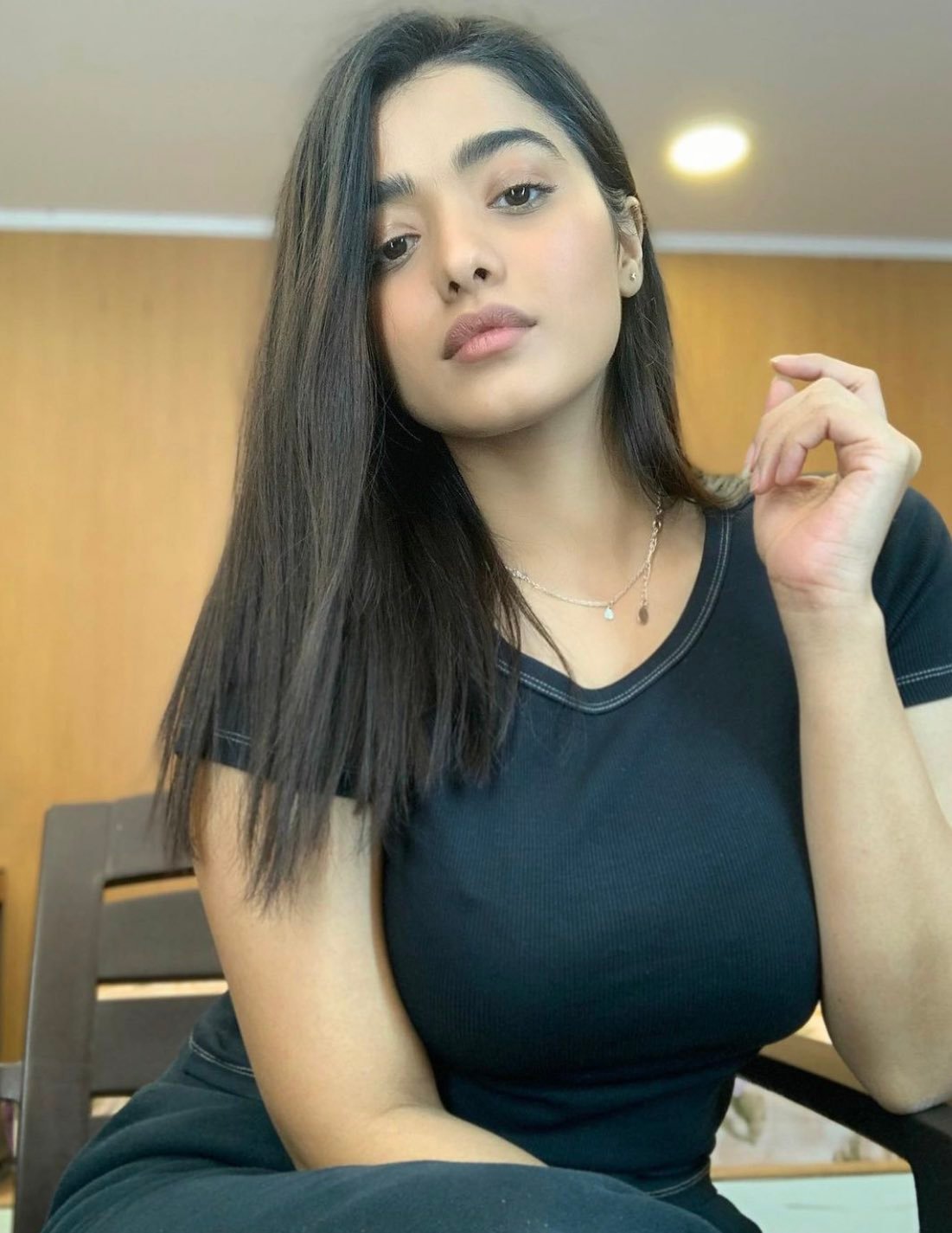 good looking russian call girls available in bangalore