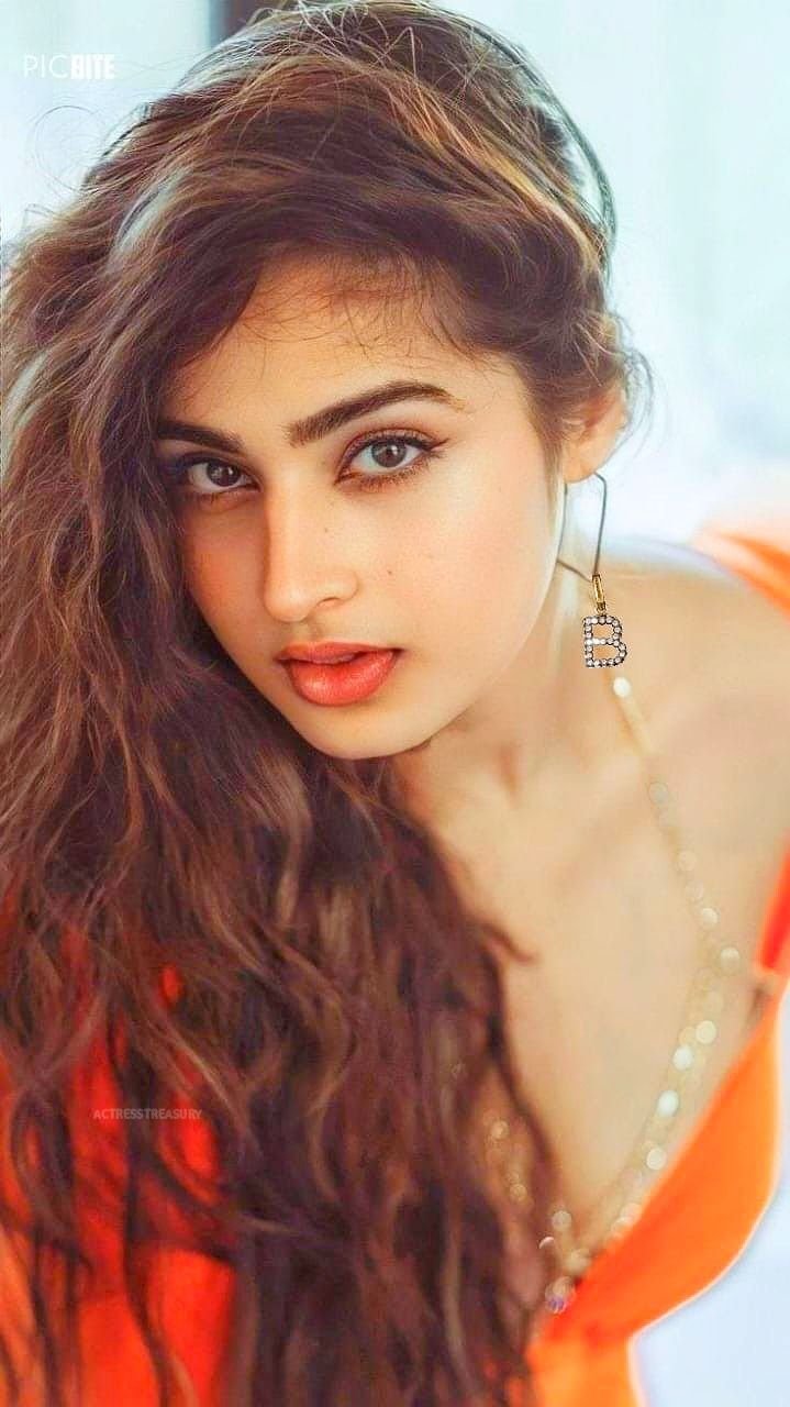 good looking christion call girls services in bangalore
