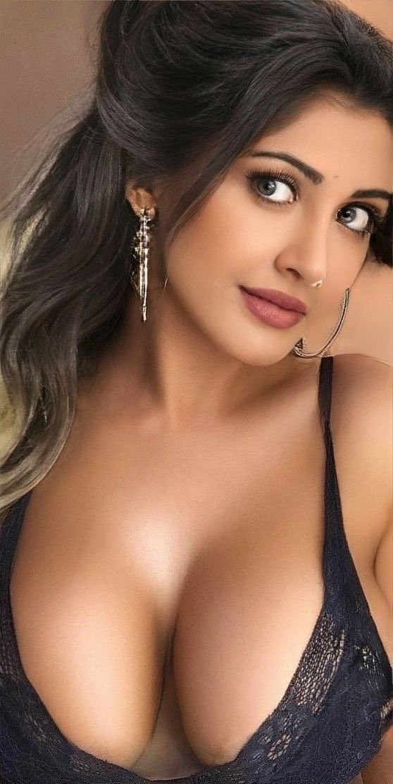good looking kannada females available here booking call