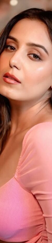 Bangalore good looking hot sexy young MNC working girl KAVYA here
