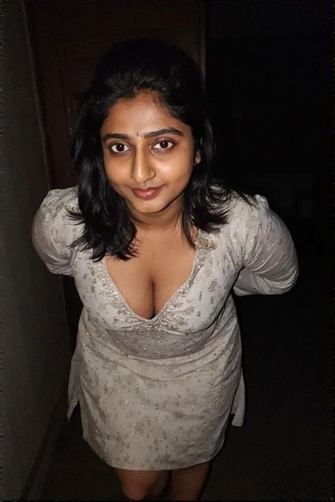 Bngalore fit tall Good looking young Girls available here
