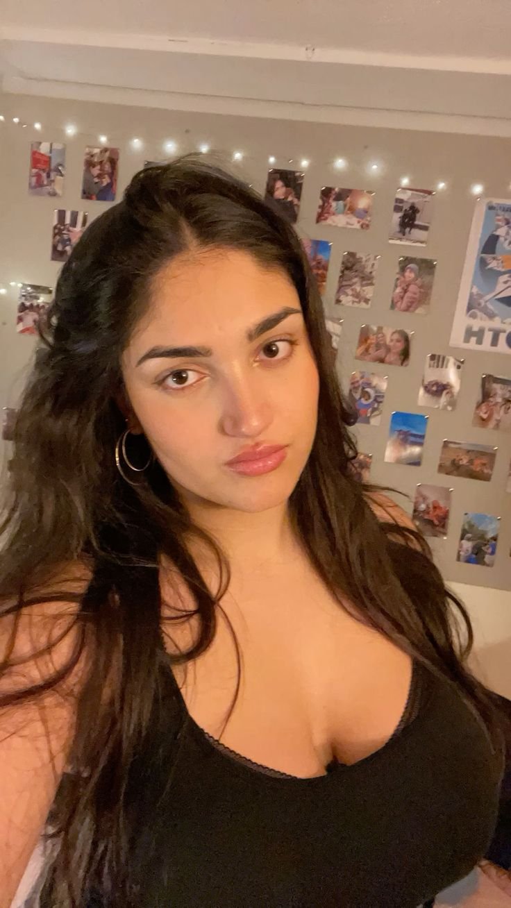 tall fit good looking bangalore independent call girls