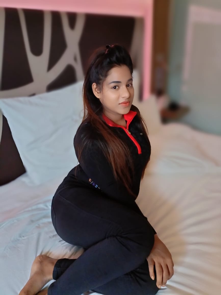 good looking muslim call girls booking call now