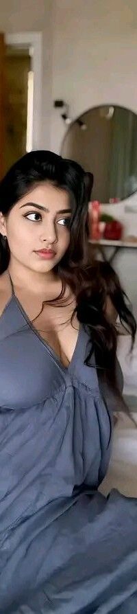 Hi Guys Myself Divya Bangalore College Girl if u want to Meet Direct Message me