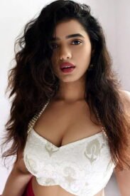 good looking indian call girls available in bangalore