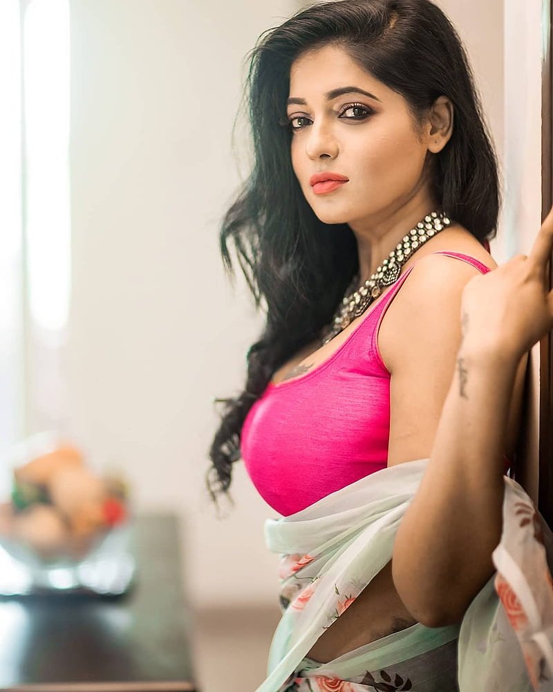good looking indian call girls available in bangalore