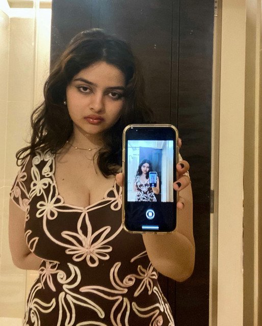 good looking young kannada womens available for fun booking call