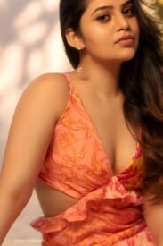 long hair curvy North Indian BTM Layout