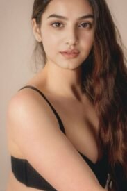 long hair curvy North Indian BTM Layout