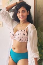 deep French kiss GFE Marathahalli