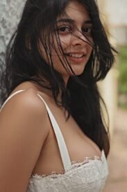 curvy mature aunty escorts
