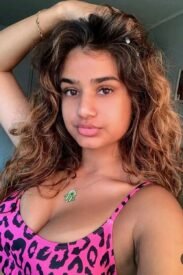 deep French kiss GFE Marathahalli