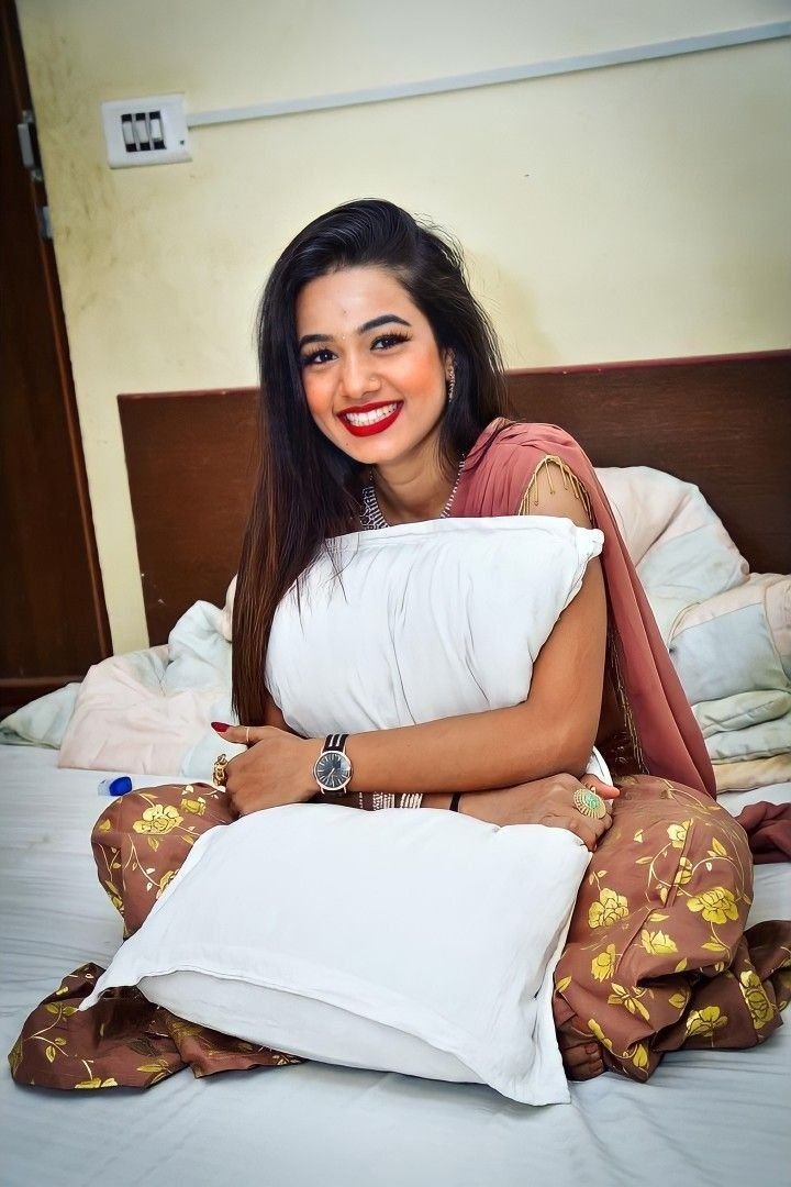 Tall Curvy Independent Escorts Bangalore