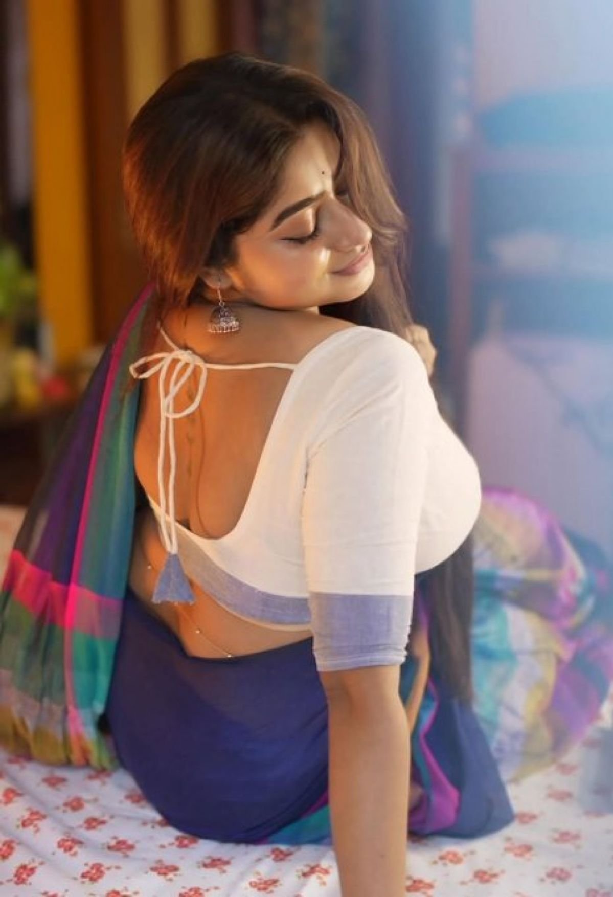 dinner date high class call girls Electronic City