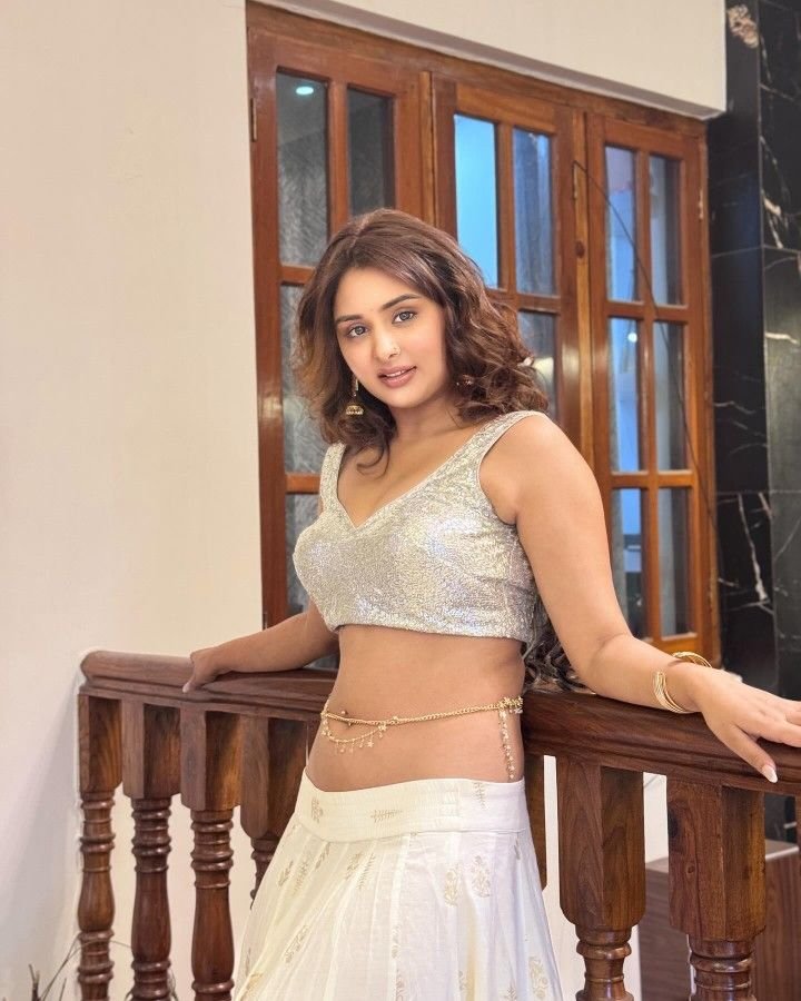 wild busty housewife Koramangala