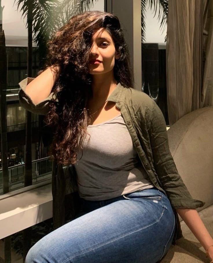 Malleswaram Young Desi Girls