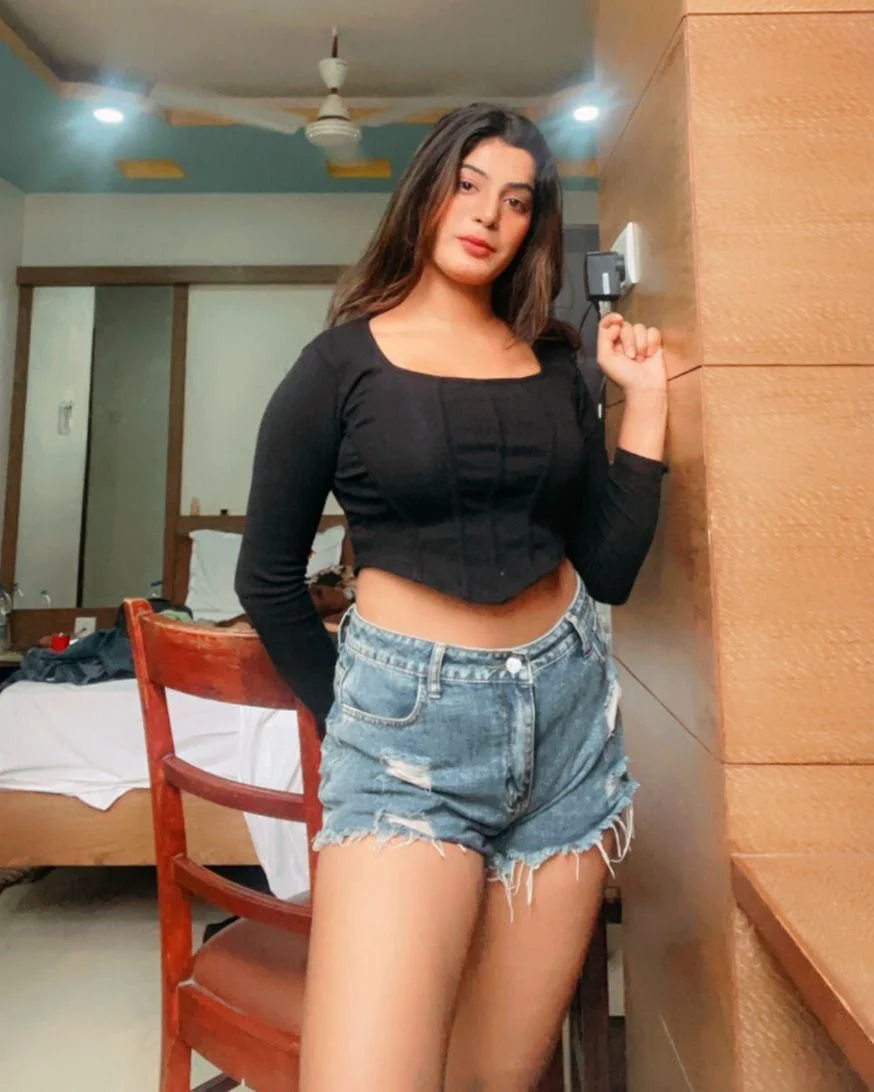 Charming Tall Girls Bangalore