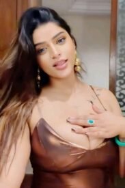 fair skin Punjabi model Indiranagar