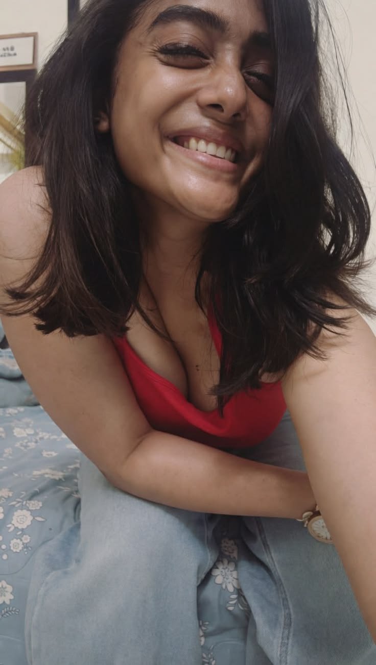 Electronic City Exclusive Tall Girls