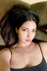 beautiful slim face escorts MG Road