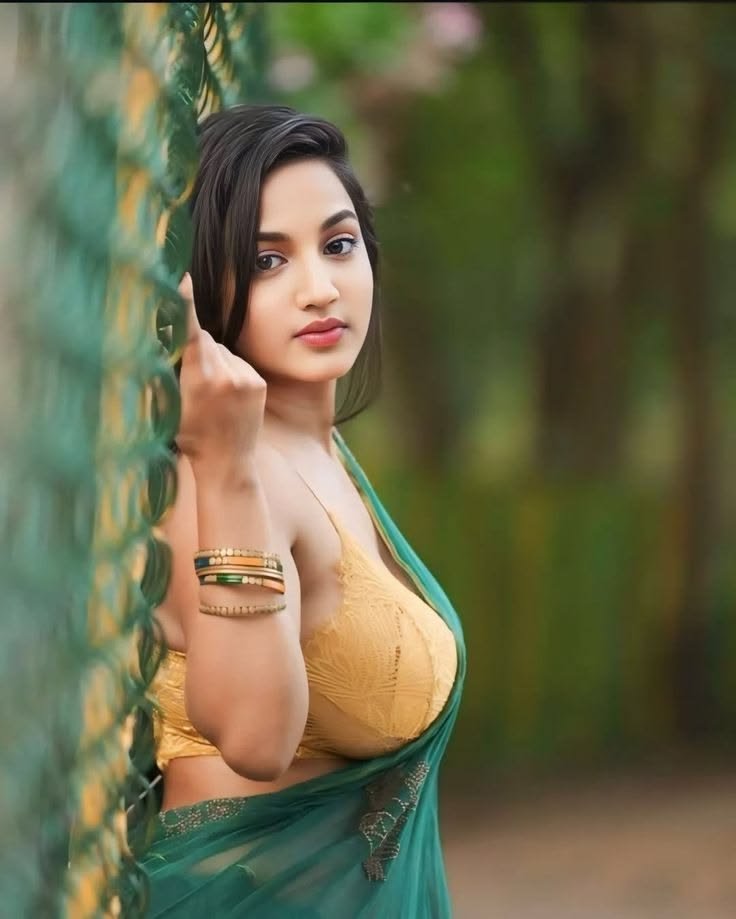 cheap college girl hotel service Jayanagar