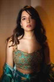 cheap college girl hotel service Jayanagar