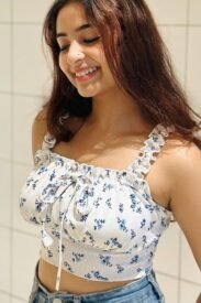 curvy desi housewife for outcall