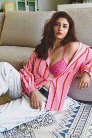 curvy Mallu massage specialists Jayanagar