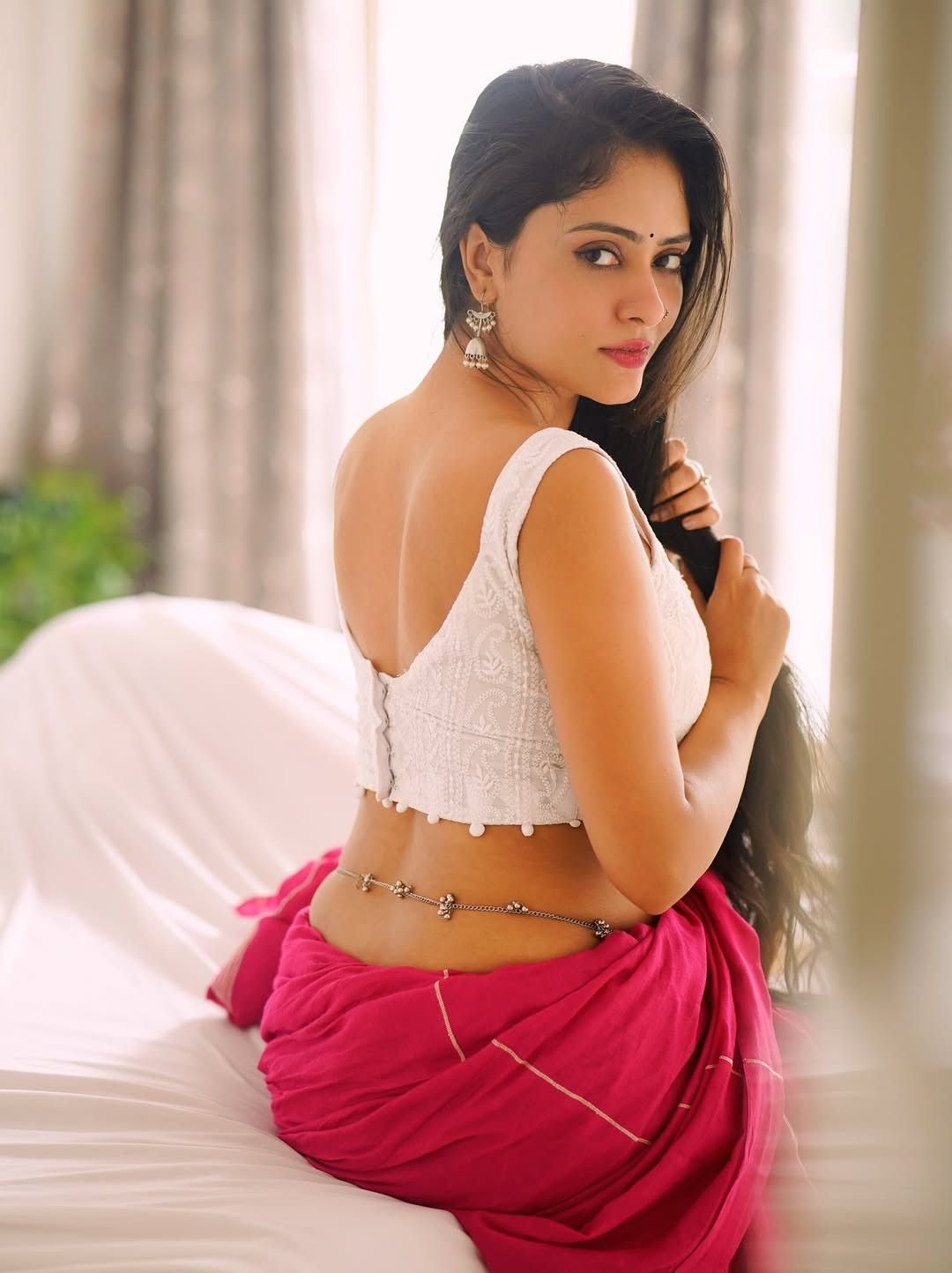 curvy Mallu massage specialists Jayanagar