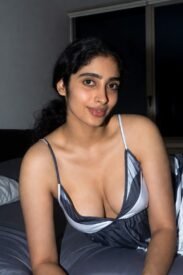 Bold Housewife Call Girls Bangalore