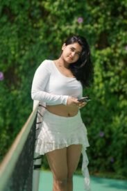 premium housewife service MG Road
