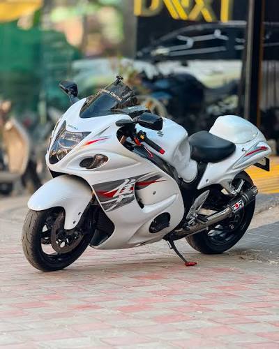 Suzuki Hayabusa for sale in low price Contact immediately