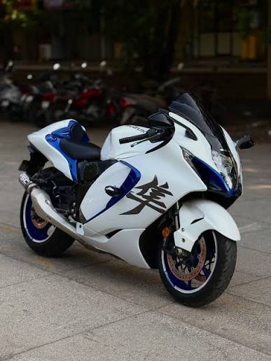 Suzuki Hayabusa for sale in low price Contact immediately in chandigarh