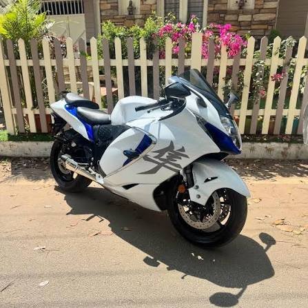 Suzuki Hayabusa for sale in low price Contact immediately in puri