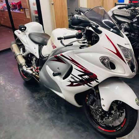 Suzuki Hayabusa for sale in low price Contact immediately in lucknow