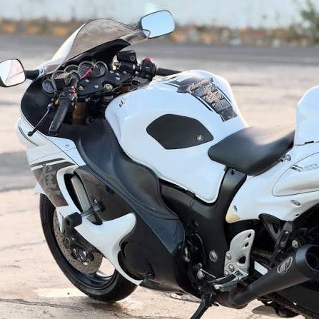 Suzuki Hayabusa for sale in low price Contact immediately in hyderabad
