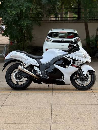 Suzuki Hayabusa for sale in low price Contact immediately in bajali