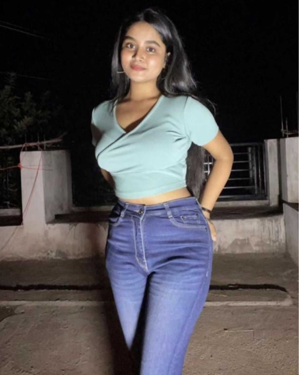 Wheatish Beauty Call Girls Bangalore