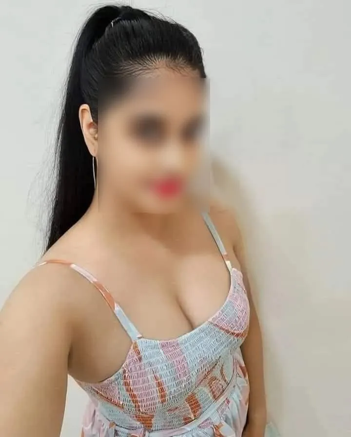 Seductive Tall Escorts Bangalore