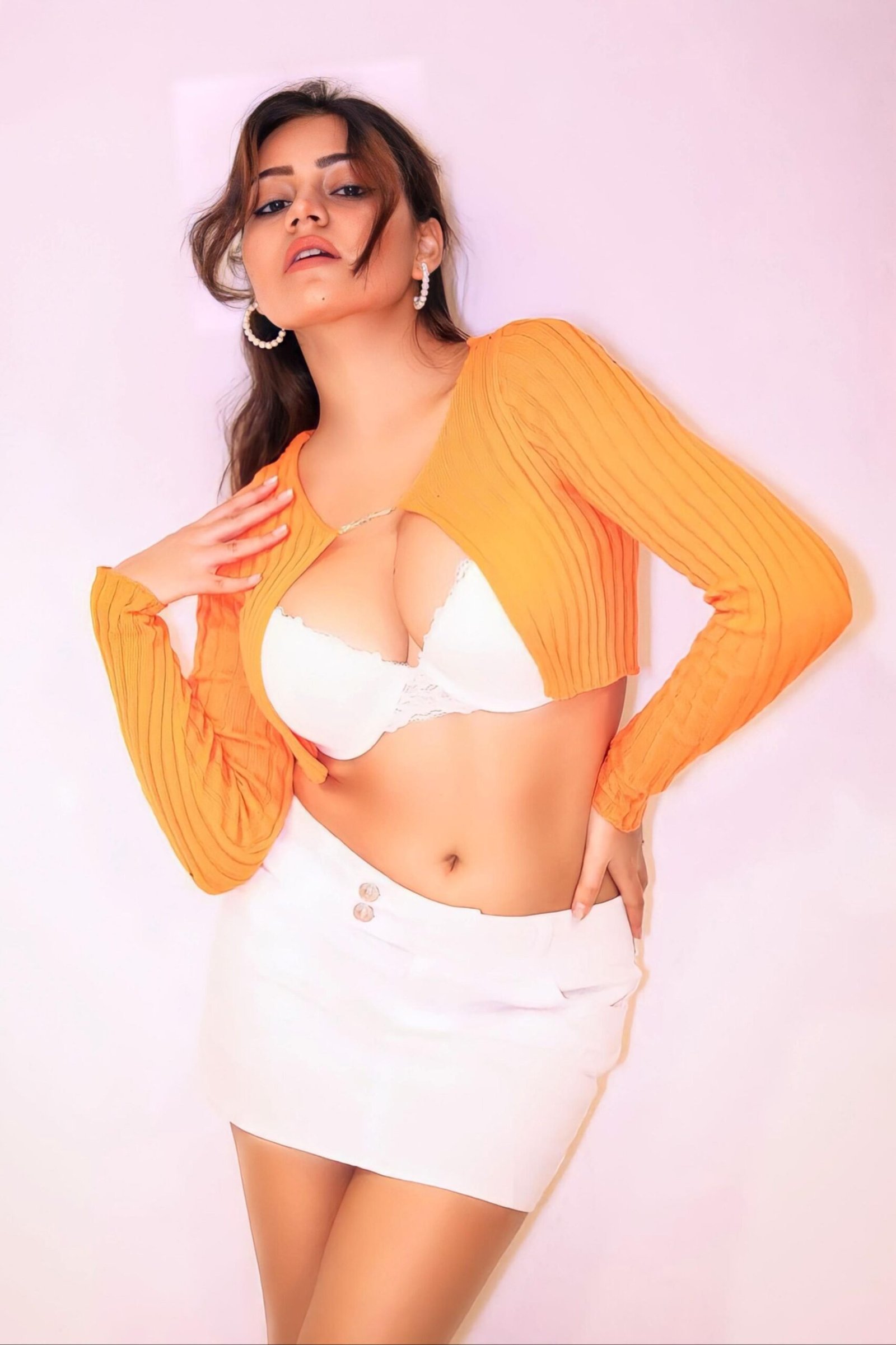 Tall Busty Girls Bangalore
