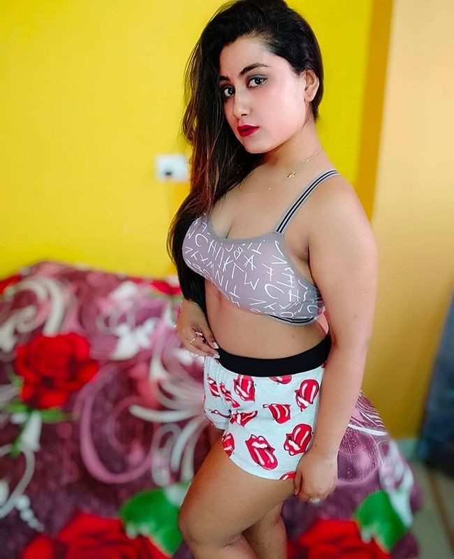 Good looking bangalore hi5 call girls available for fun