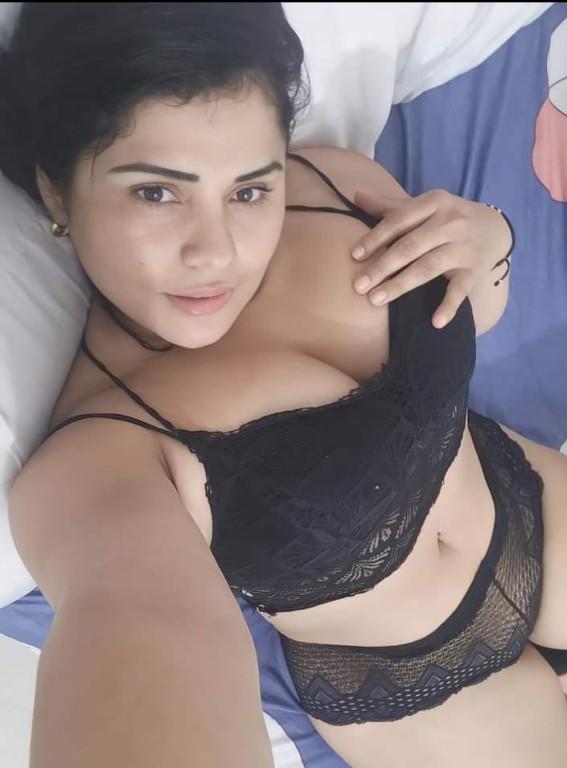 young bangalore call girls mobile number and direct contact