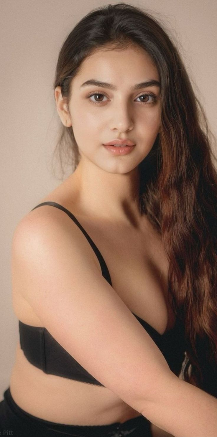 long hair curvy North Indian BTM Layout