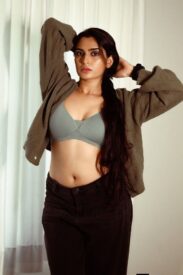three hours passionate escorts MG Road