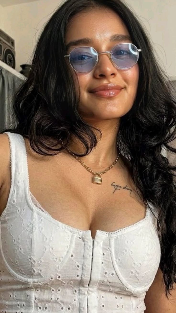 busty Punjabi GFE MG Road