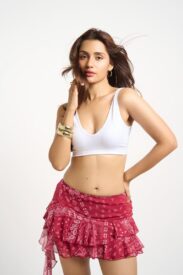 late night airport escort service Electronic City